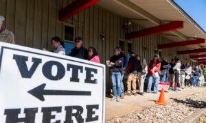 Republicans Pull Ahead in Early Voting in North Carolina, Data Show