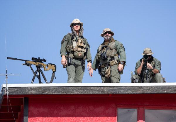 Pima County Sheriff's Department snipers provide security for Sen. JD Vance (R-Ohio) as he speaks outside of Tucson, Arizona, on Oct. 9, 2024. (John Fredricks/The Epoch Times)