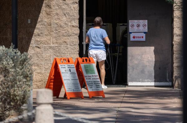 Voters take to the polls in Scottsdale, Arizona, on Oct. 10, 2024. (John Fredricks/The Epoch Times)