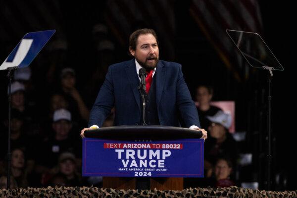 Rep. Eli Crane (R-Ariz.) speaks to Donald Trump supporters in Prescott Valley, AZ., on Oct. 13, 2024. (John Fredricks/The Epoch Times)