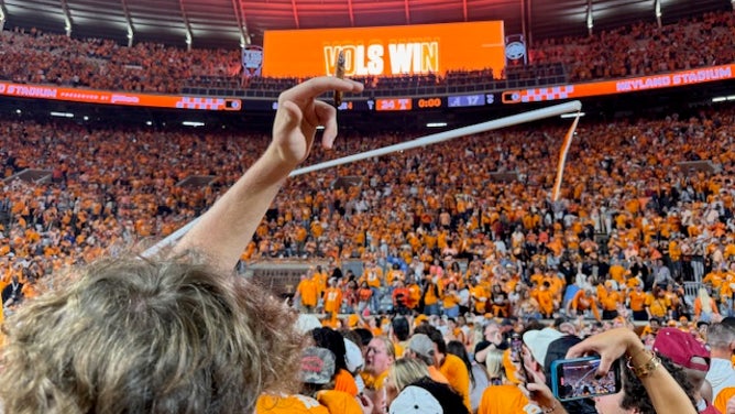 Tennessee defeated No. 7 Alabama on Saturday night in another classic