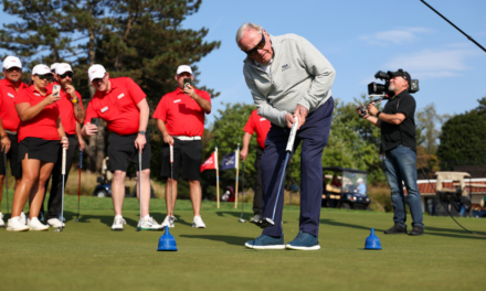 Jack Nicklaus surprises veterans at annual golf tournament