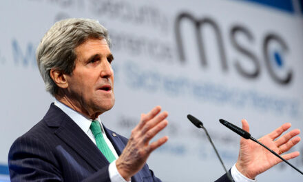 John Kerry tells World Economic Forum that âitâs hard to governâ because of First Amendment