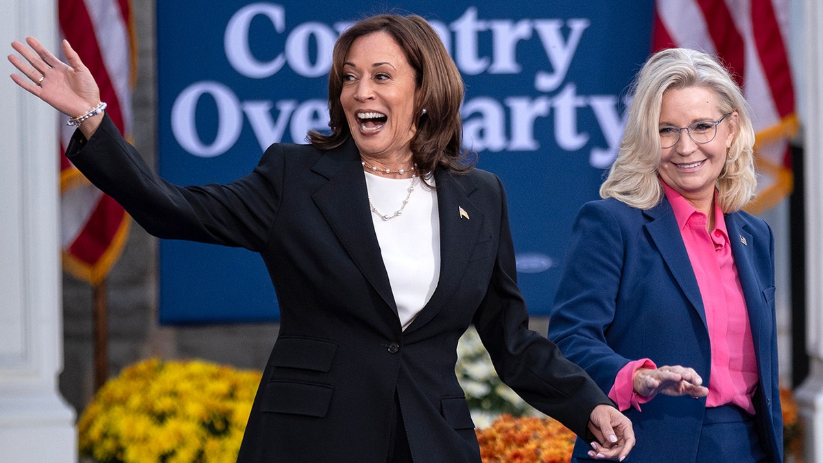 Kamala Harris with former Rep. Liz Cheney