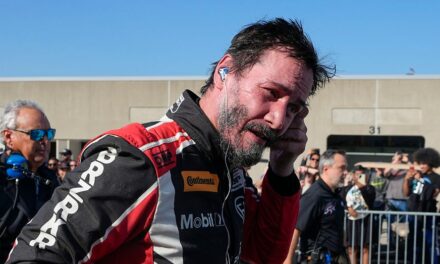 Keanu Reeves spins out during professional racing debut at Indianapolis