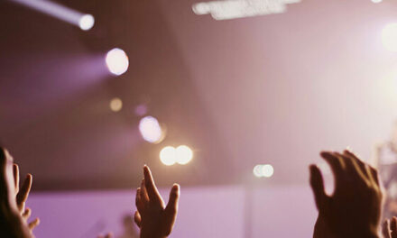 PHOTOS: 6,500 Ole Miss Students Pack Arena for Night of Worship, Baptisms