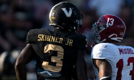 Alabama star pushes Vandy QB’s head into ground during upset loss, issues apology