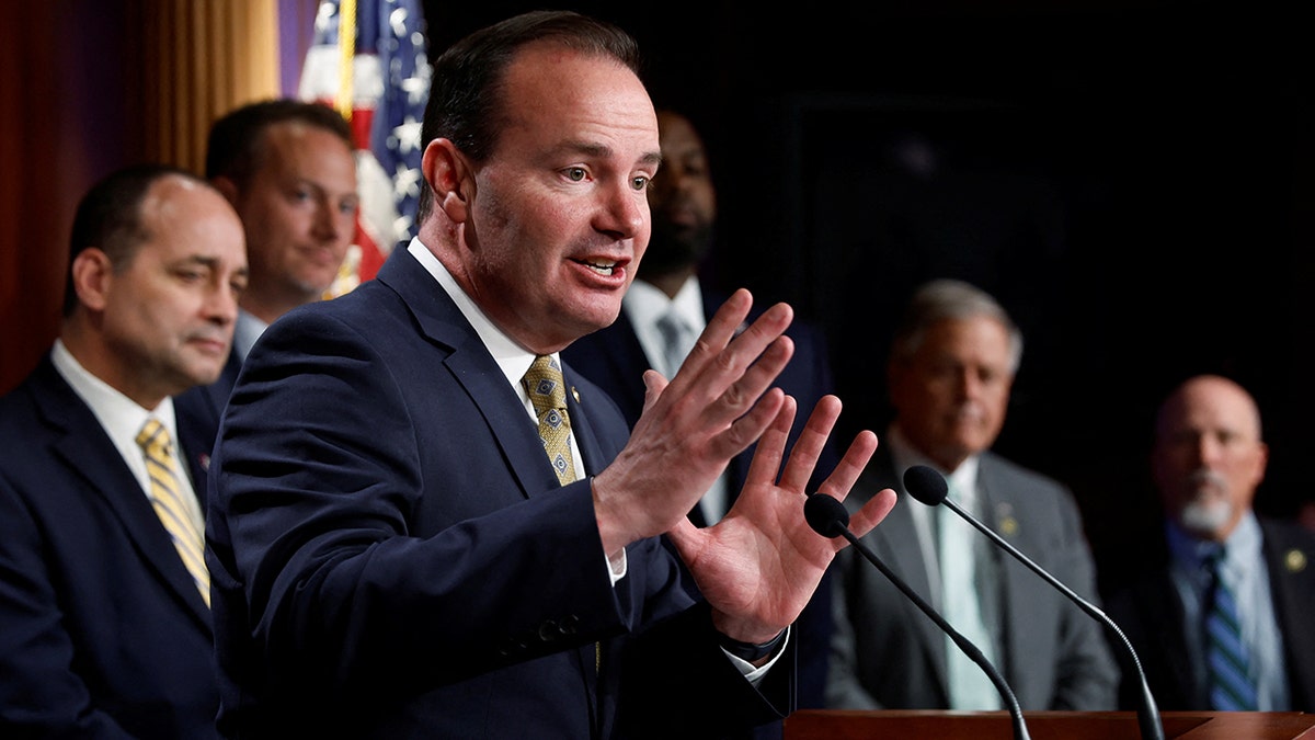 Mike Lee at the July 30 Secret Service Congressional hearing