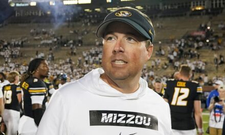 Missouri coach Eli Drinkwitz revokes football staffer’s access due to brother playing for upcoming opponent