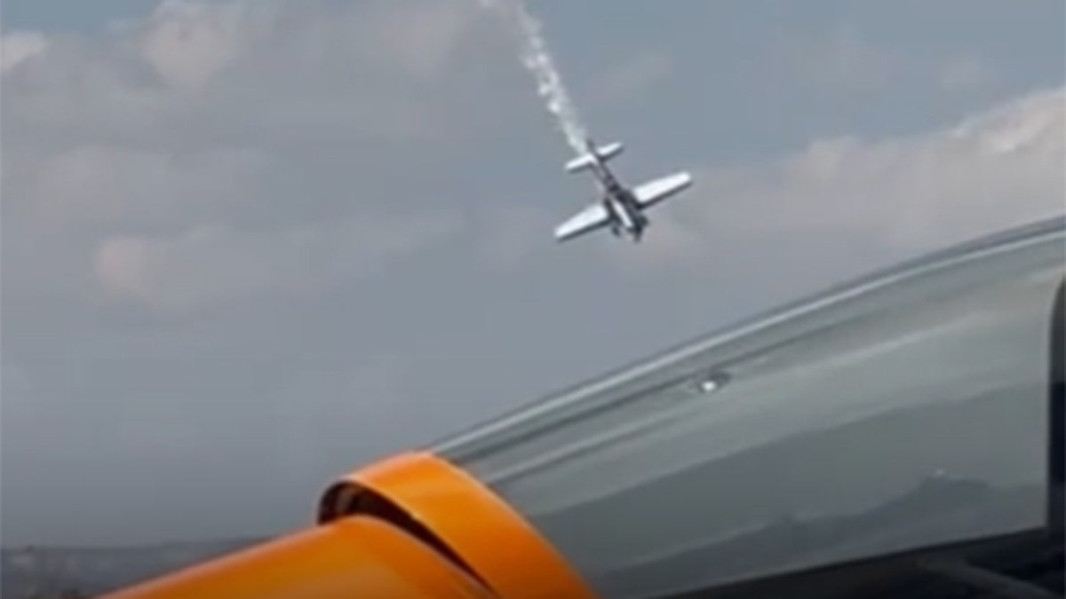 Crash at New Mexico air show