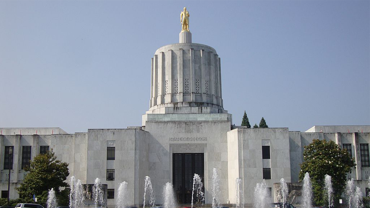 Oregon State Capitol Building