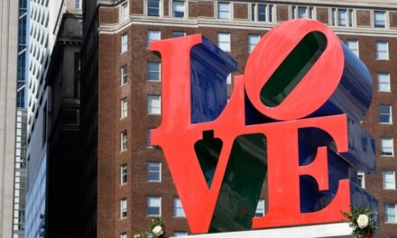 Philadelphia TV Station Put A Cardboard Cutout Of An Anchor On The Street & Someone Started Grinding On It