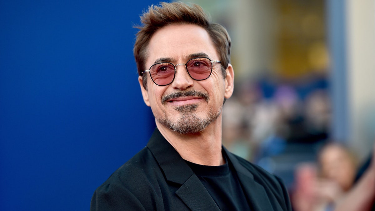 Robert Downey Jr. at the premiere of 