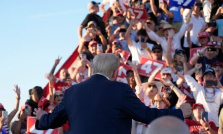 Man in possession of firearms arrested outside of Trump rally in Coachella Valley