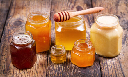 7 Popular honey varieties and their science-backed health benefits