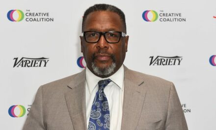 Actor Wendell Pierce says ‘unruly’ fans at Yankee Stadium prompted him to leave World Series Game 5 early