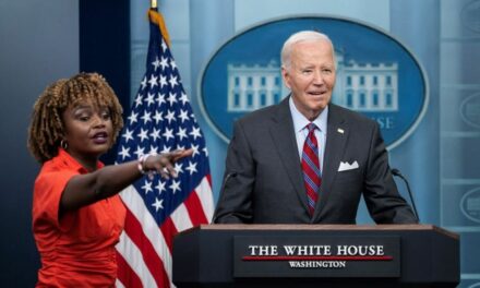 Biden trips over words, stares vacantly during WH briefing that erupts into mayhem — Jean-Pierre steps in to rescue