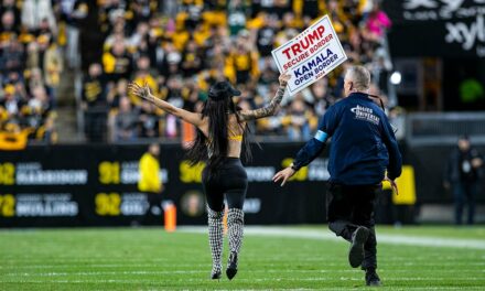 Woman runs onto Steelers’ field with pro-Trump sign as former president attends game