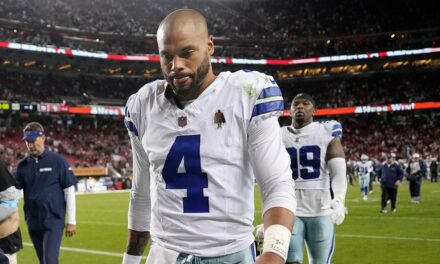 Cowboys’ Dak Prescott elects to have season-ending surgery to address injured hamstring, Jerry Jones says