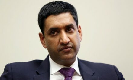 Ro Khanna Slams Gavin Newsom for Plan to Exclude Tesla Owners From Receiving California EV Buyer Credits