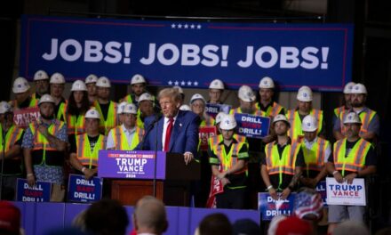 5 moves Trump can make to juice the economy in his first 100 days