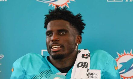 Dolphins’ Tyreek Hill floats latest theory about arrest near NFL stadium amid battle with wrist injury