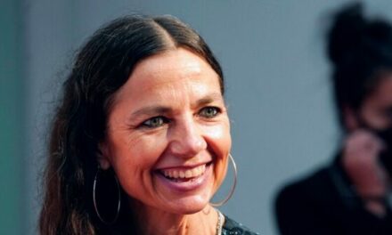 Justine Bateman: ‘Woke Party’ that Ran Country for Past 4 Years Belongs in ‘the American Political Graveyard’