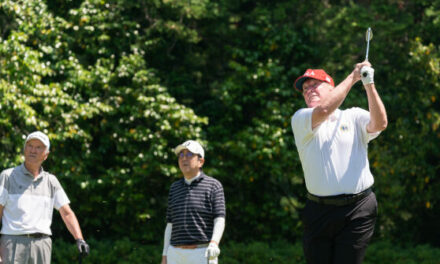 South Korean President Taking Golf Lessons to Play with Donald Trump