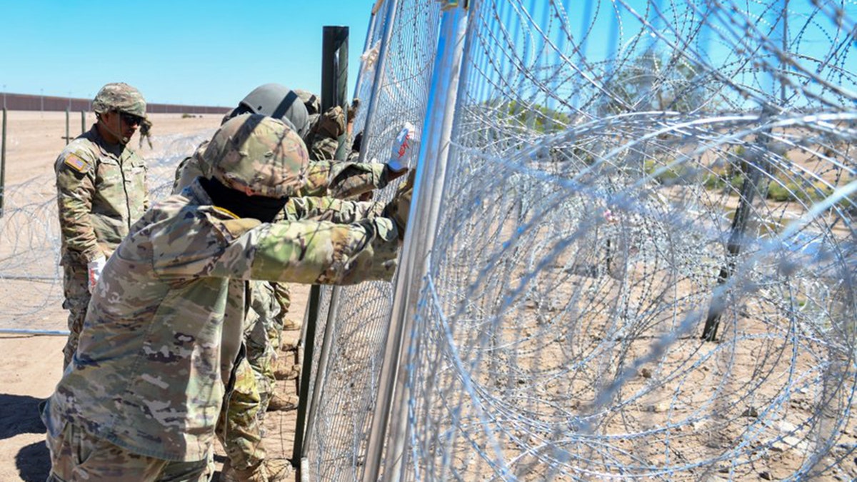 Texas National Guardsmen at border