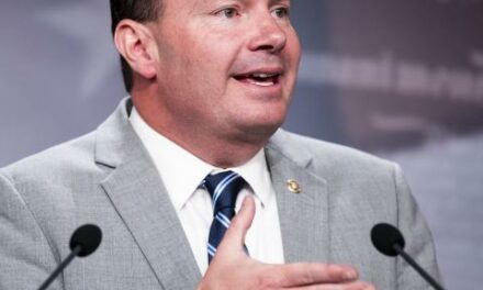 Utah Sen. Mike Lee to lead chamber’s energy committee next year