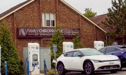 Governor touts EV charging port in Joliet, state partnership with ComEd