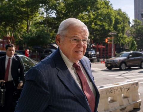 Federal prosecutor says Menendez jury was shown improper evidence in corruption trial