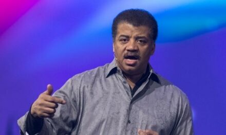 Neil deGrasse Tyson While Refusing to Say Inherent Gender Differences Exist in Sports: ‘Let’s Talk About Science’