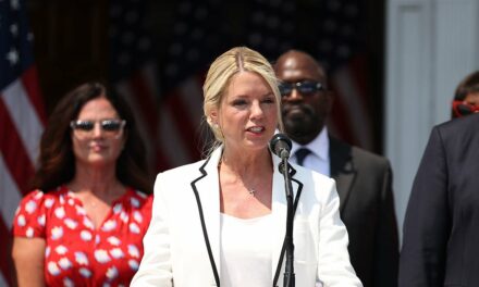 BREAKING: Trump Names Former Florida AG Pam Bondi Attorney General