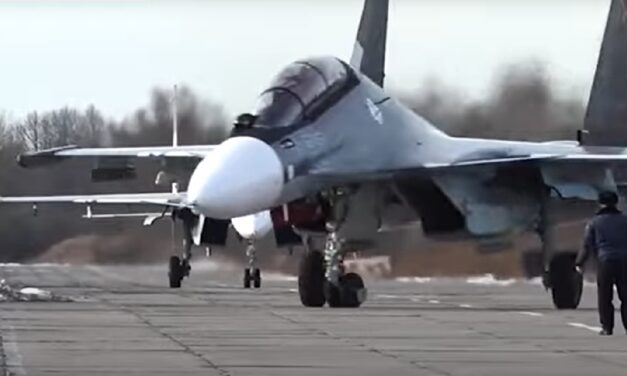 Russia’s Su-30 Fighters Keep ‘Falling Out of the Sky’ in Ukraine