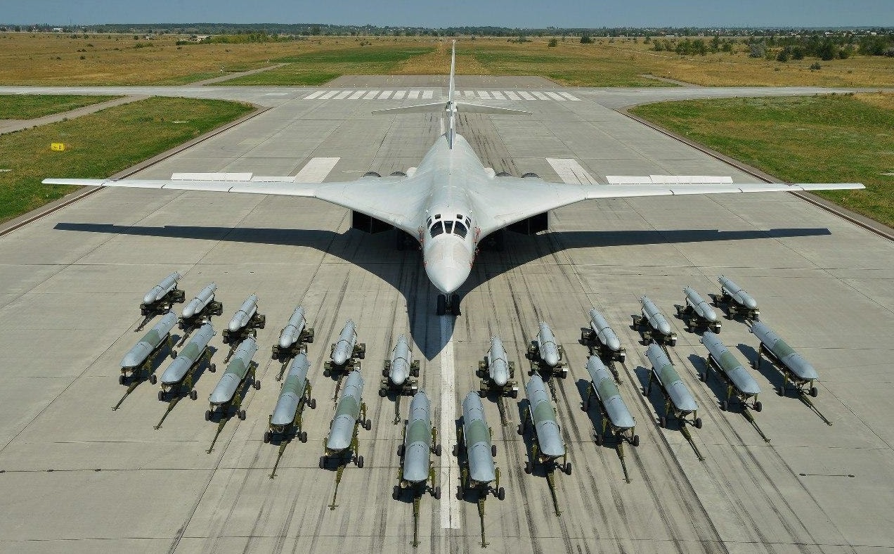 Tu-160