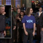 Alec Baldwin ridiculed for ‘SNL’ wardrobe mishap during closing scene