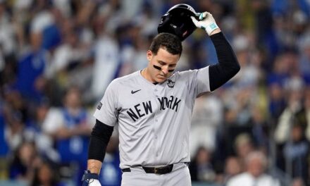 Yankees decline Anthony Rizzo’s $17.5 million team option as offseason moves begin