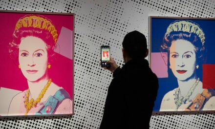 Warhol prints stolen in ‘amateurish’ heist, 2 more damaged in getaway from Dutch gallery