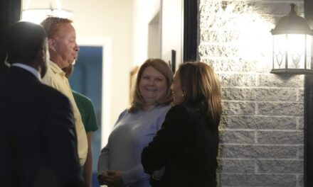 Harris greets Pennsylvania family on porch, suggests staging ‘door knock’