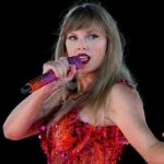 Taylor Swift entourage outrages Toronto residents as police escorts create traffic delays