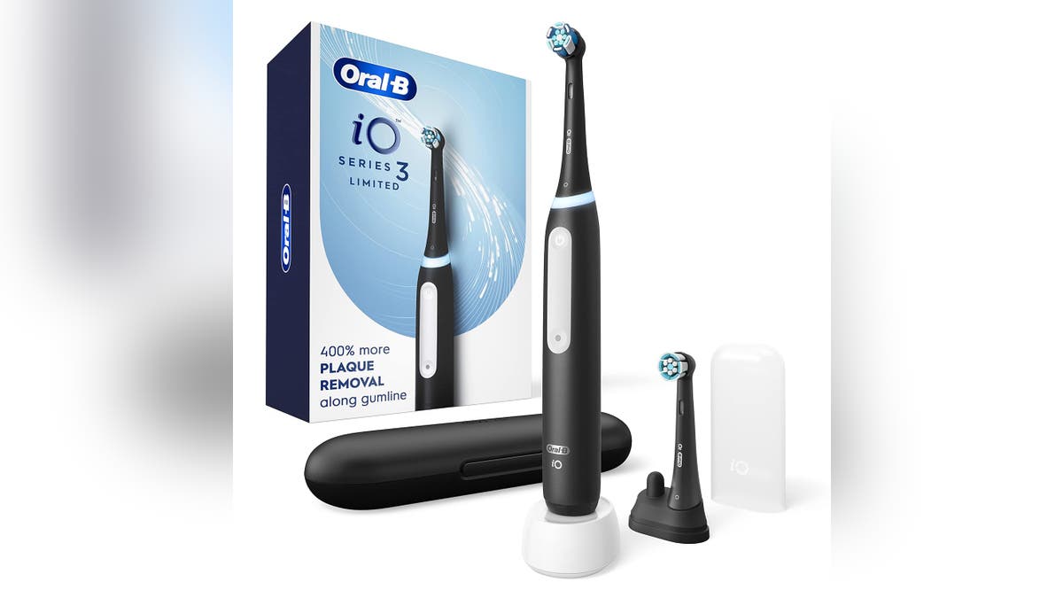 Get the best clean for your teeth with this Oral-b brush.