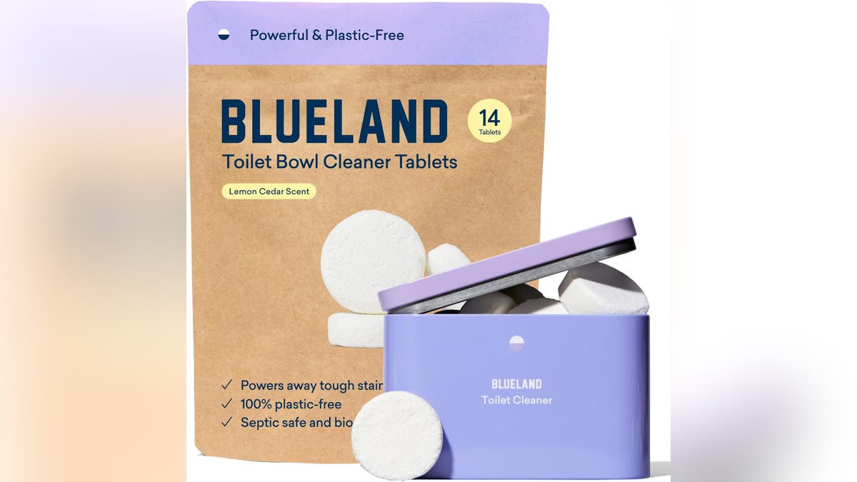 This Blueland toilet cleaner starter set contains 30 tablets with a refreshing lemon scent.