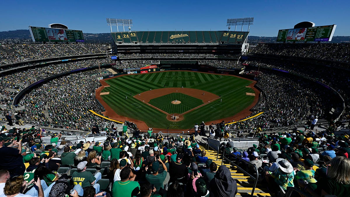 Oakland's last game