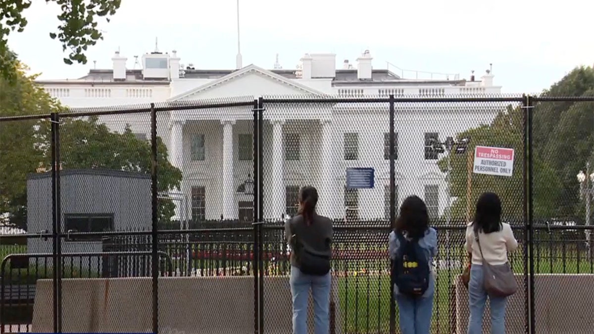 White House fencing