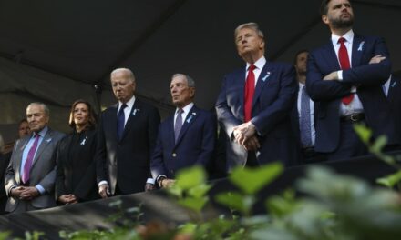 Donald Trump and Joe Biden Hold Cordial White House Meeting to Discuss Transition of Power