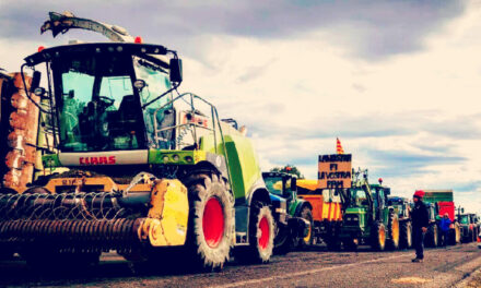 French Farmers Dump Manure and Block Roads in Latest Round of Protests Against Mercosur Trade Agreement and ‘Green’ Failed Policies