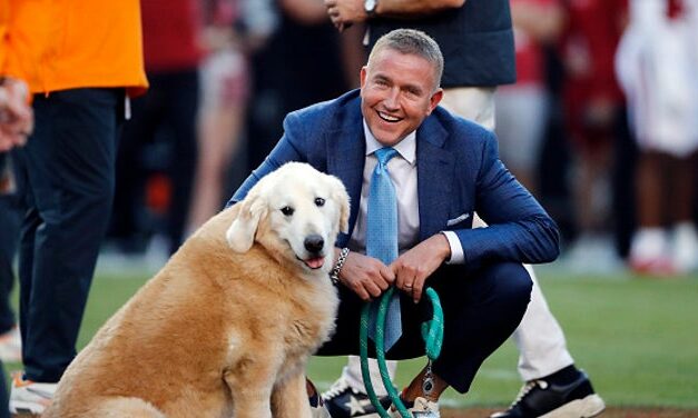 Cleveland Browns Offer Heartfelt Tribute to Kirk Herbstreit in Memory of His Beloved Dog, Ben