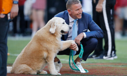 Kirk Herbstreit Gets Emotional When Talking About Late Dog Ben On College GameDay