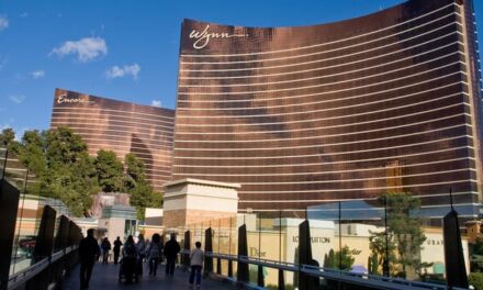 Famous Las Vegas Hotel Is Outrageously Expensive This Weekend